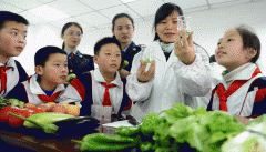 秘书长那达木德认为